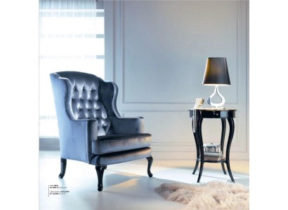 Дизайнерское кресло честерфилд в синей текстильной обивке на ножках