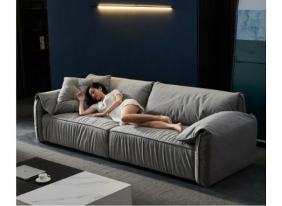 Элегантный 4-х местный диван в серой текстильной обивке в стиле модерн
