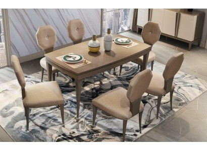 Восхитительный комплект стульев из дерева и кожи в коричневом цвете для столовой