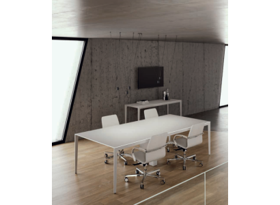Минималистичный дизайнерский конференц-стол