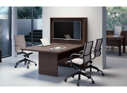Современный офисный рабочий стол в итальянском стиле