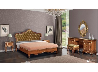 Спальный гарнитур в классическом стиле и теплых тонах