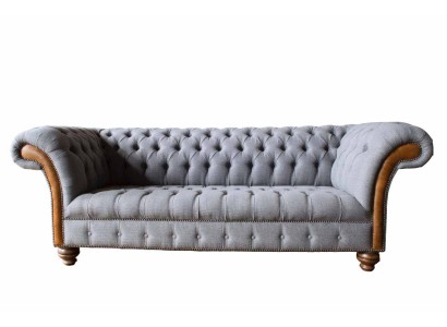 Удобный серый 3-х местный диван честерфилд в текстильной обивке