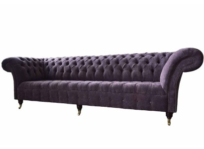 Прекрасный классический четырехместный диван честерфилд 