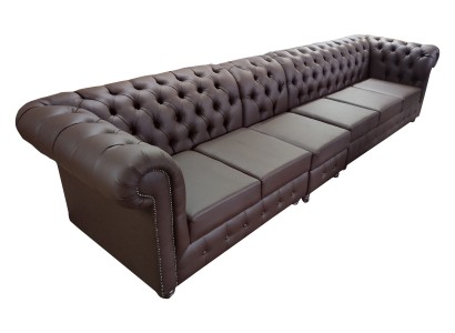 Большой коричневый XXL диван честерфилд в обивке из кожи