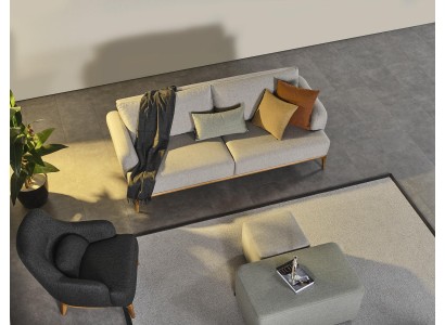 Эстетичный комплект диванов 3+1 с двумя мягкими пуфами