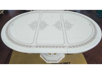 Шикарный итальянский обеденный стол в благородном белом цвете качественного исполнения 