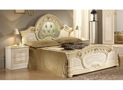 Неповторимая классическая кровать молочного цвета в стиле Честерфилд для Вашей спальни