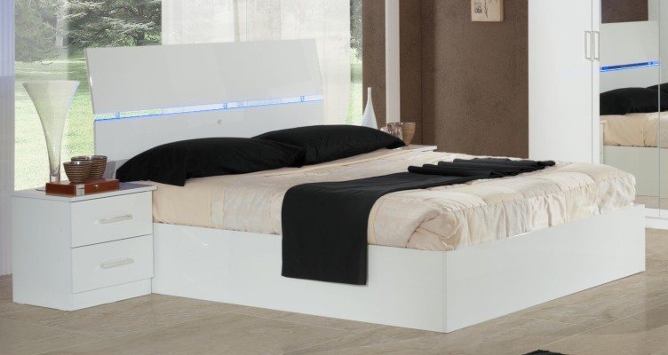 Design Schlafzimmer 6 tlg. Komplettes Set Bett Nachttisch Kommode Spiegel Holz