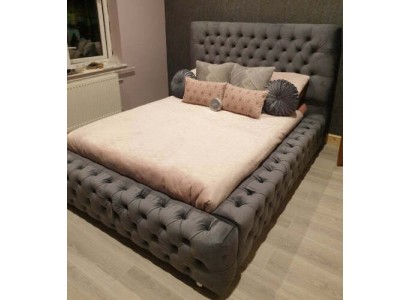 Дизайнерская современная двуспальная кровать. Текстильная обивка