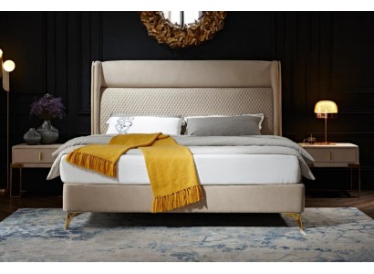 Великолепная бежевая двуспальная кровать и х2 прикроватные тумбочки для спальни