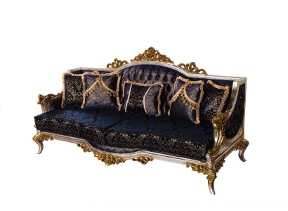 Бархатный 3-х местный диван в стиле барокко с золотым узором