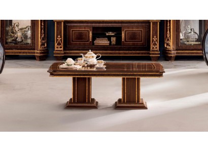 Журнальный столик для гостиной в роскошном классическом дизайне