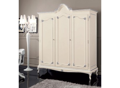 Белый роскошный шкаф для вашей спальни
