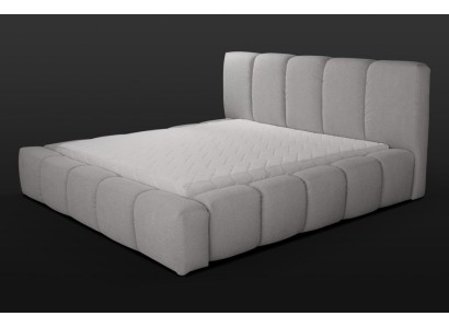 Большая двуспальная дизайнерская кровать серого цвета