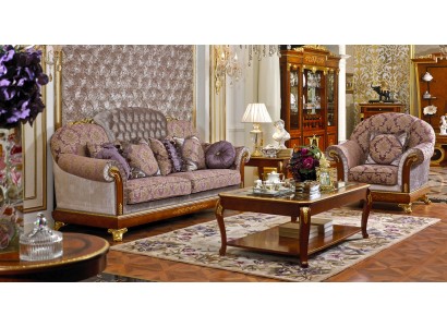 Невероятный комплект диванов 3+1 выполненный в классическом стиле с великолепной обивочной тканью