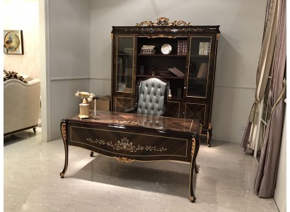 Сдержанный дизайн комплекта мебели для офиса благородного коричневого оттенка и состоящего из 3 предметов мебели 