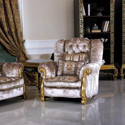 Аристократичный комплект диванов 3+2 выполненный в классическом стиле 