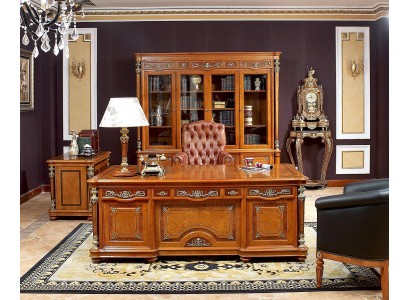 Роскошный комплект мебели для офиса состоящий из 3 предметов мебели