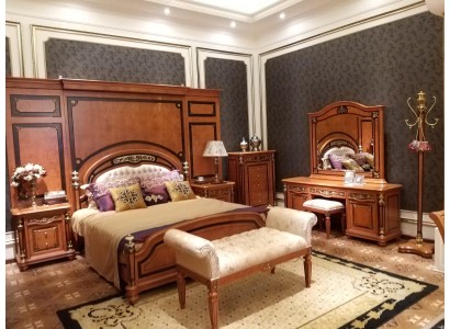 Великолепный комплект для спальни в стиле барокко состоящий из 9 предметов мебели 