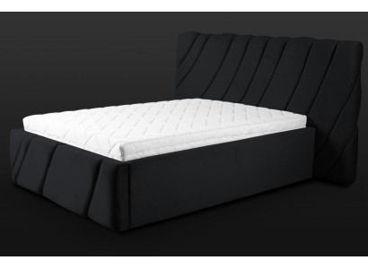 Бархатная двуспальная кровать в роскошном черном цвете для спальни