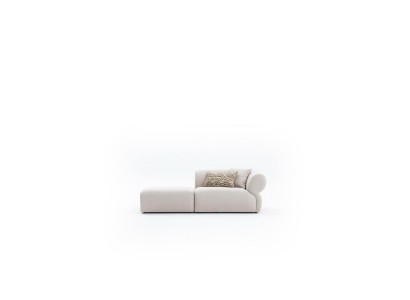 Бежевый мягкий 3-х местный диван в современном лаконичном дизайне с удобными сиденьями из премиальных материалов для стильных интерьеров гостиных комнат