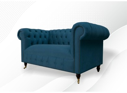Комфортабельный двухместный диван для гостиной в современном европейском дизайне 