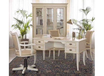 Классический дизайнерский стол в белом цвете с золотыми вставками выполненный из дерева