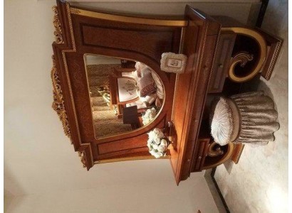 Величественный туалетный столик с зеркалом в классическом стиле барокко европейского качества