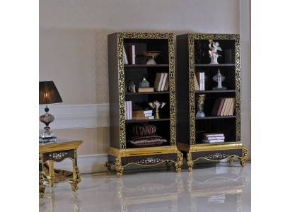 Великолепный книжный шкаф в чёрных и золотых тонах из крепких материалов в ваш дом или офис