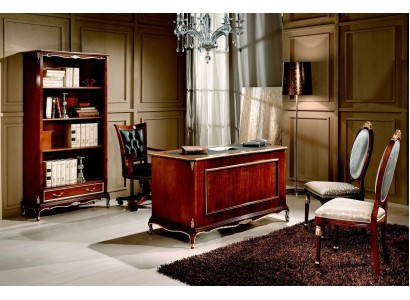 Изысканный письменный стол с 2-мя стульями в комплекте от производителей мебели Италии 
